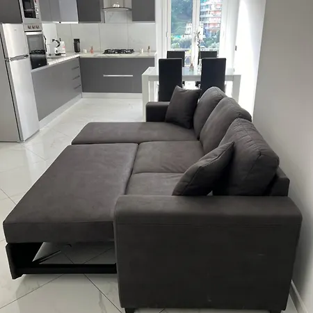 Apartment Baru's